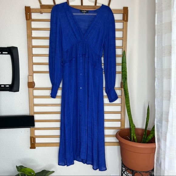 Lulu’s long sleeve midi dress - Picture 1 of 9